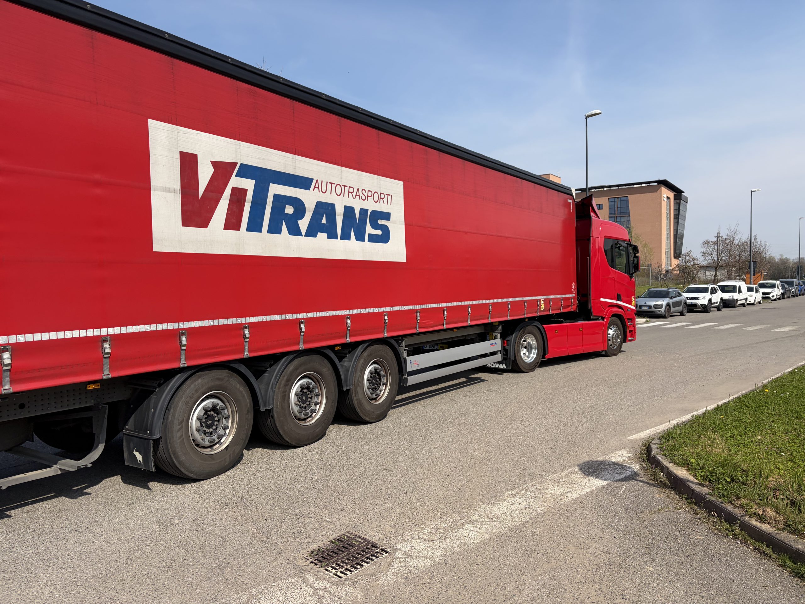 Servizio trasporto merce Vitrans